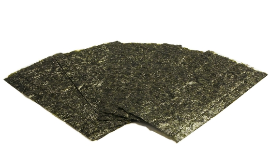 Le sushi rôti organique japonais Nori 100 de Yaki d'algue couvre