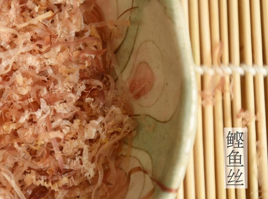 Les fruits de mer assaisonnant les poissons secs de bonito s'écaillent 500g pour la soupe japonaise