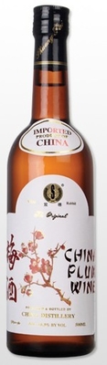 Vin japonais de saké fruité d'arome