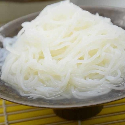Nouilles à faible teneur en matière grasse de fibre d'avoine de Shirataki de nouilles konjac libres de pâtes de gluten d'OEM