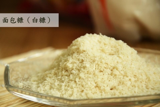 Le pain japonais blanc croustillant de la nourriture 1kg Panko pane 4mm à 6mm